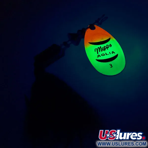 Vintage   Mepps Aglia 3 dressed (squirrel tail) Fluo UV, 1/4oz Fluo spinning lure #10431