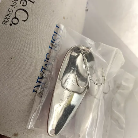Aqua Spoon Blue Fox Dealer Display Card (1980s), 1/3oz Red / White / Nickel fishing spoon #12793