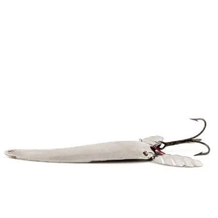 Vintage Dominion 92, 3/4oz Nickel fishing spoon #13070