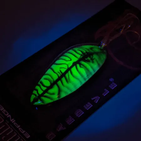 Eppinger ​Dardevle Devle-Dog UV, 1/2oz Mackerel (N)/никель fishing spoon #17447