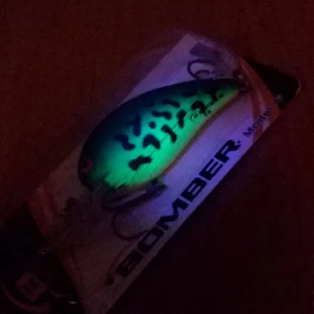 Bomber model 6A UV, 2/5oz Fire Tiger fishing lure #13188