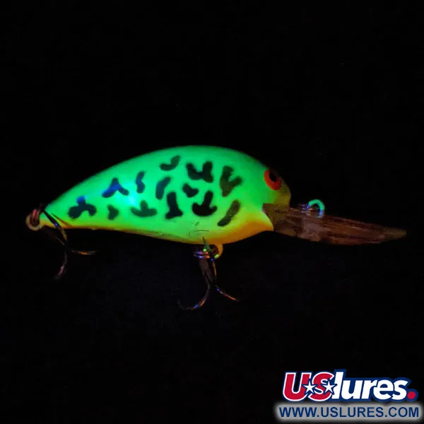 Vintage   Bomber model 6A UV, 2/5oz  fishing lure #15759