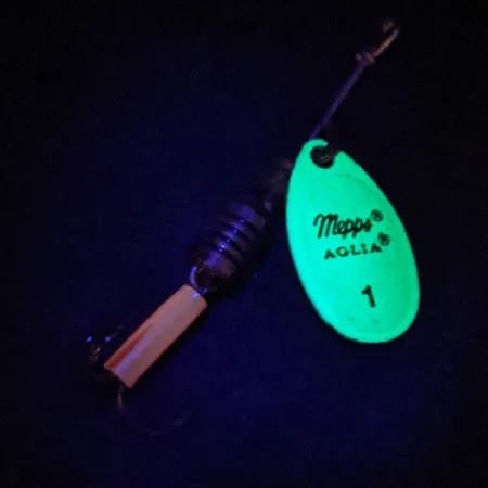 Vintage Mepps Aglia 1 UV, 1/8oz Chartreuse spinning lure #14131