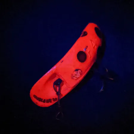 Vintage Yakima Bait FlatFish F4, 3/64oz Red / Black fishing lure #14214