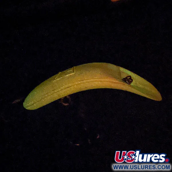 Vintage Yakima Bait FlatFish F7 Glow, 1/8oz White / Green fishing lure #14417