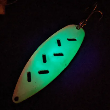 Vintage TODDCO Main Liner Pike UV, 3/5oz Yellow fishing spoon #14558