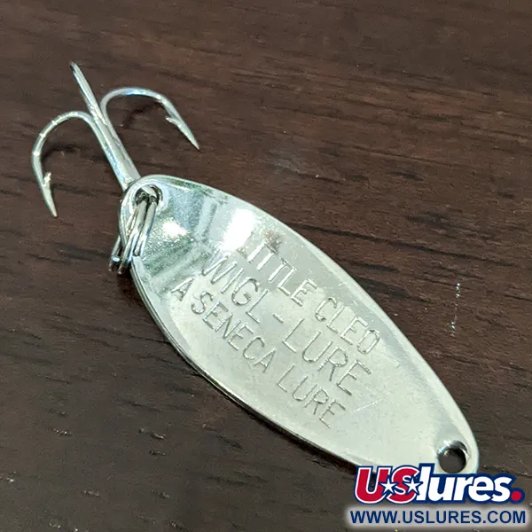Vintage Little Cleo Seneca, 1/4oz Nickel / Green fishing spoon #16253