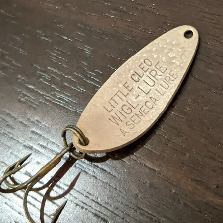 Vintage Seneca Little Cleo Crystal, 1/4oz Crystal fishing spoon #16372