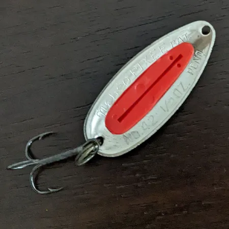 Vintage Nebco Pixee, 1/2oz Nickel / Red fishing spoon #16389