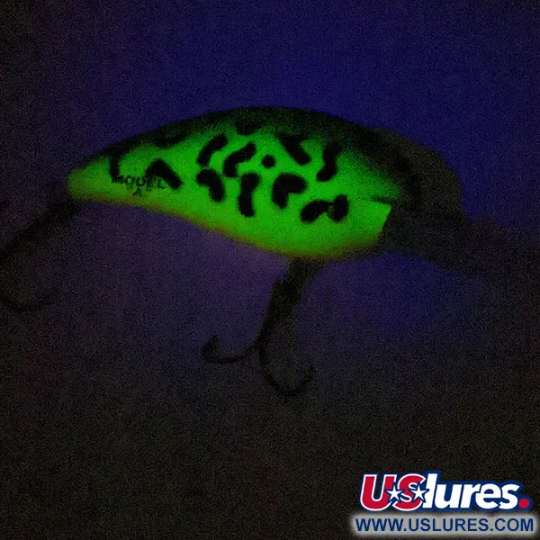 Vintage   Bomber model 6A, 2/5oz  fishing lure #16595