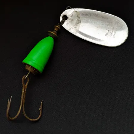 Vintage Blue Fox Super Vibrax 4, 3/8oz 
Silver/green spinning lure #16614