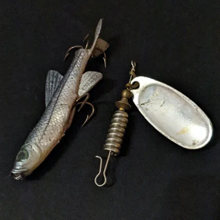 Vintage Mepps Comet 4 Mino (1960s), 2/5oz Silver spinning lure #16826
