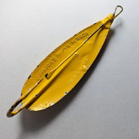Vintage Johnson Silver Minnow, 2/5oz Yellow fishing spoon #17382