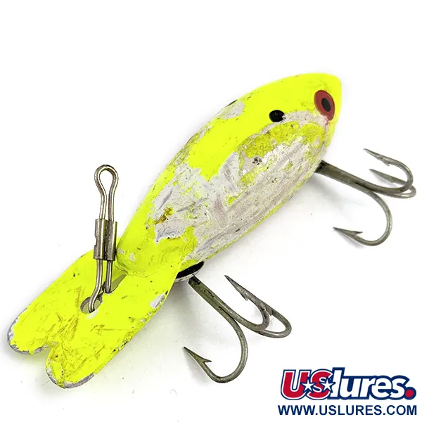 Vintage   Bomber 300 series , 1/3oz Yellow fishing lure #17847