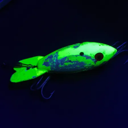 Vintage Bomber 300 series , 1/3oz Yellow fishing lure #17847