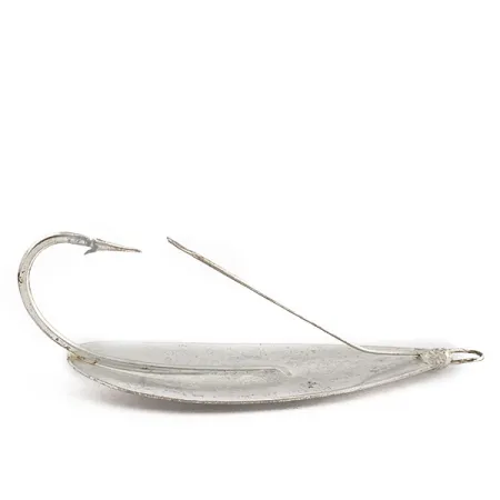 Vintage Johnson Silver Minnow, 1oz Silver fishing spoon #17951