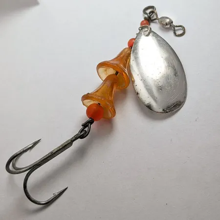 Vintage Lucky Strike Coffe Spoon, 3/16oz Nickel/Red spinning lure #17977