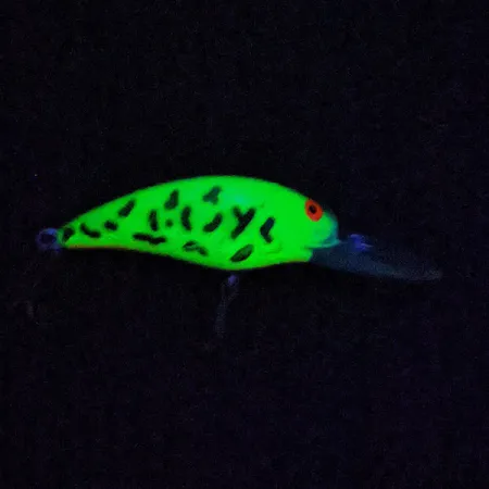 Vintage Bomber model 7A baby striper UV, 1/2oz fishing lure #18073