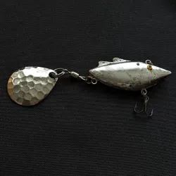 Norman N-Тicer Lipless spinner 