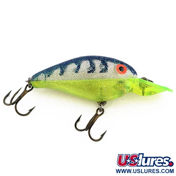 Vintage   Rebel Crank R, 1/3oz green fishing lure #18212