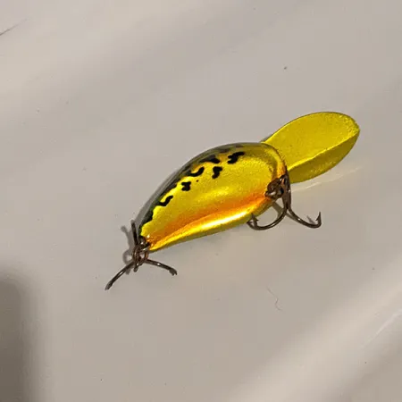 Vintage Bomber Fat A B06F, 3/5oz  G Finish reflectiv green fishing lure #18324