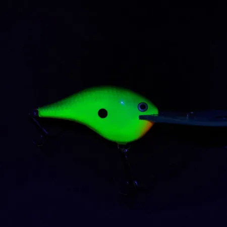 Vintage Rapala DT 20 UV, 3/4oz fishing lure #18388