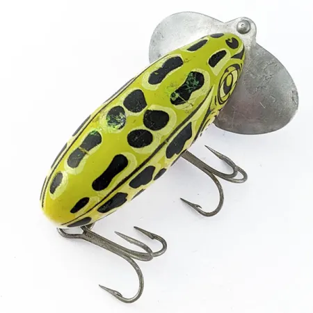 Vintage Fred Arbogast Seein's Believin' green leopard frog (1970s), 1/3oz green  leopard frog fishing lure #18477