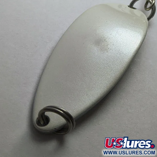 Vintage Seneca Little Cleo (Hula Girl), 2/3oz pearl fishing spoon #18481