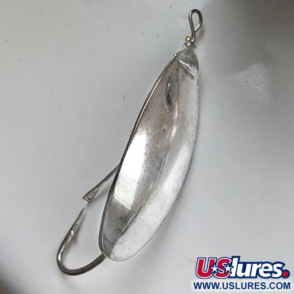 Vintage    Johnson Silver Minnow, 3/16oz silver fishing spoon #18517