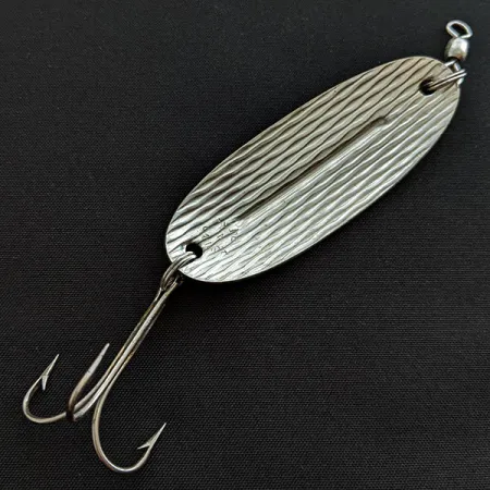Vintage Williams Wabler W50, 1/2oz silver fishing spoon #18568