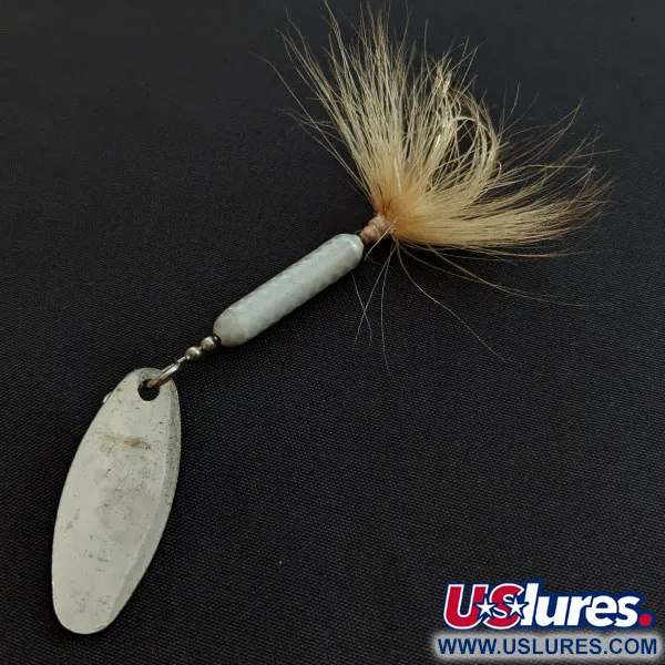 Vintage  Yakima Bait Worden’s Original Rooster Tail, 1/4oz silver spinning lure #18576