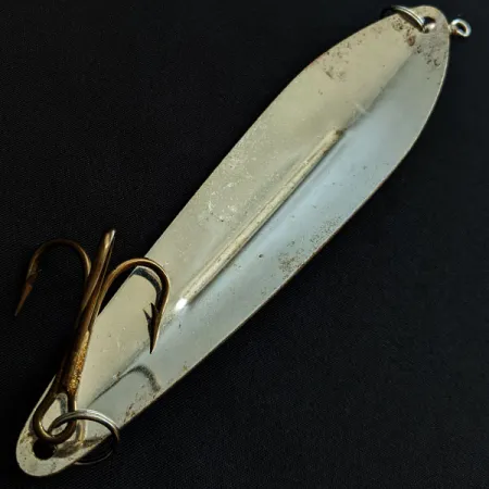 Vintage Williams Whitefish C80, 1oz silver fishing spoon #19074