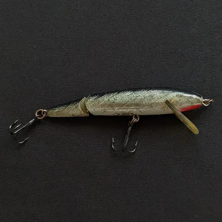 Vintage Rebel Floater Jointed, 1/8oz silver fishing lure #19398