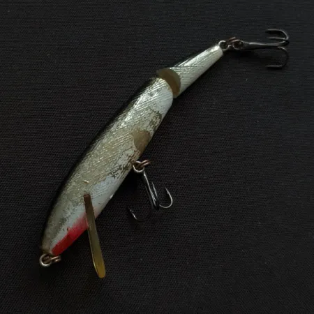 Vintage Rebel Floater Jointed, 1/8oz silver fishing lure #19398