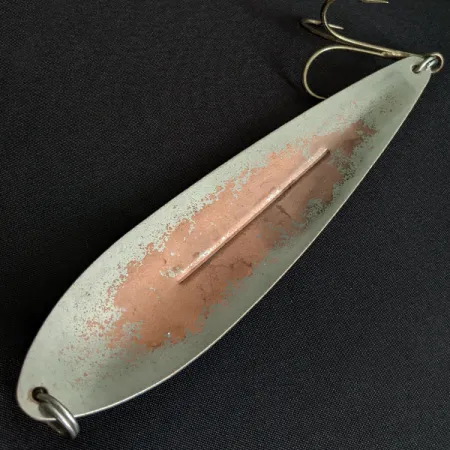 Vintage Williams Whitefish C90, 1 1/3oz silver/copper fishing spoon #19440