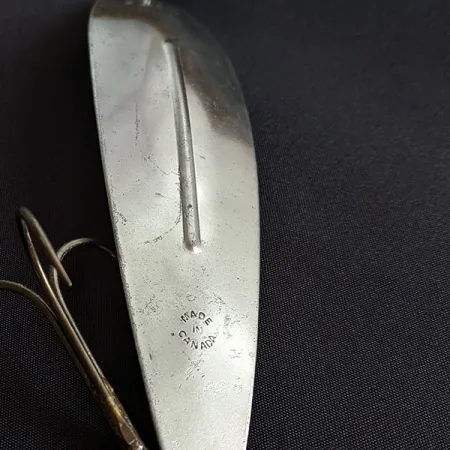 Vintage Williams Whitefish C90, 1 1/3oz silver/copper fishing spoon #19440