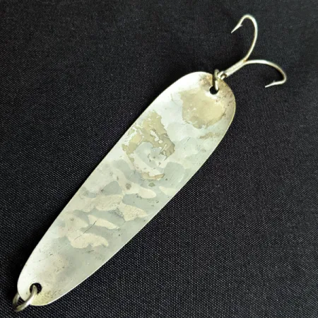 Vintage Sutton Spoon 22, 1/4oz silver fishing spoon #19455
