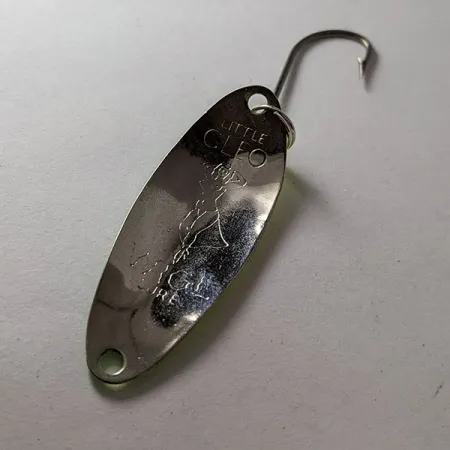 Vintage Seneca Flutter Cleo (Hula Girl), 1/8oz nickel/yellow/green UV fishing spoon #19566