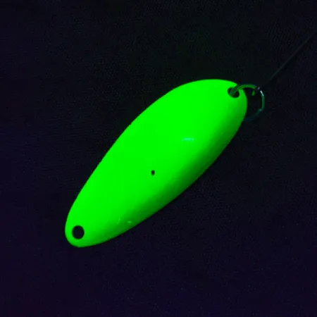 Vintage Seneca Flutter Cleo (Hula Girl), 1/8oz nickel/yellow/green UV fishing spoon #19566