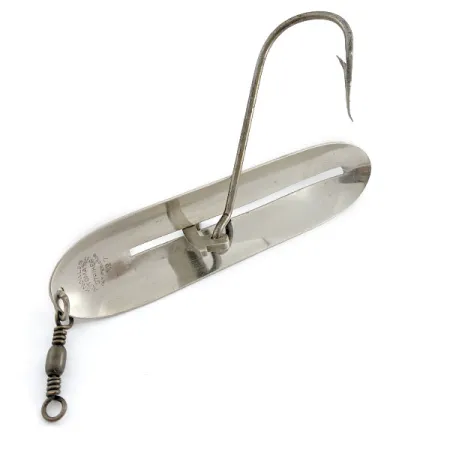 Vintage Knowles Automatic Striker #7, 2 1/2oz nickel fishing spoon #19610