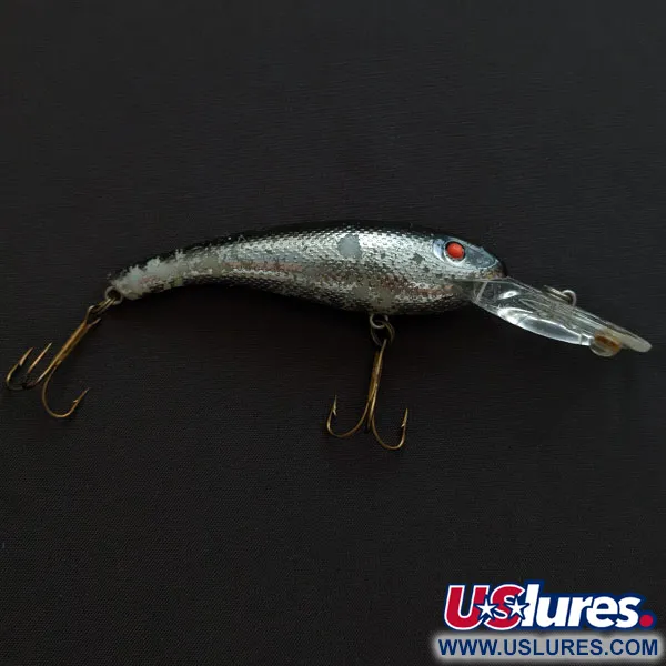 Vintage   Cotton Cordell Wally Diver, 1/2oz silver fishing lure #19636