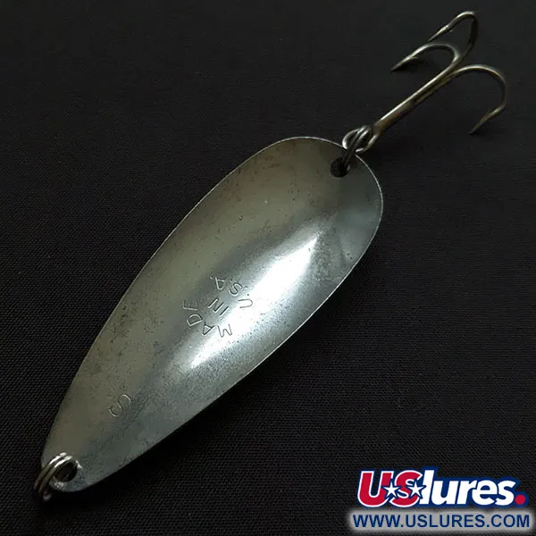 Vintage Worth Chippewa Steel Spoon, 1/2oz black/nickel/red fishing spoon #19895