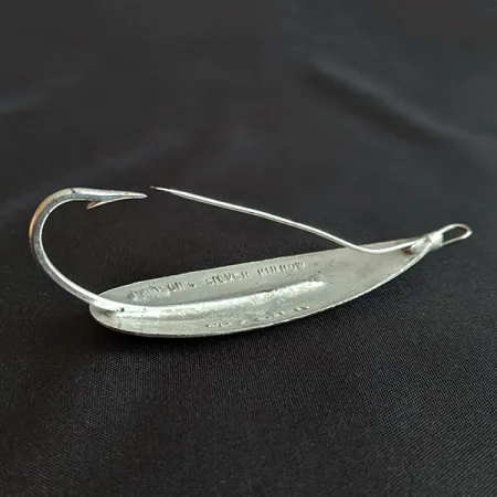 Vintage Johnson Silver Minnow, 3/5oz silver fishing spoon #19977
