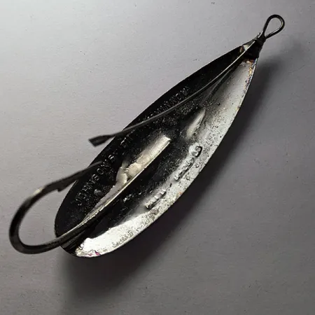 Vintage Johnson Silver Minnow, 3/4oz black/violet fishing spoon #19978