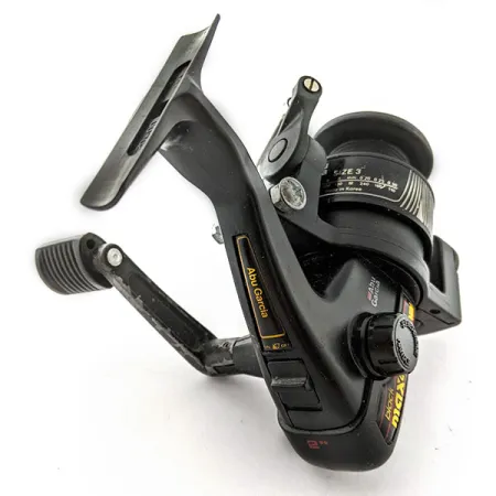 Vintage Reel Abu Garcia size 3, black fishing #20154
