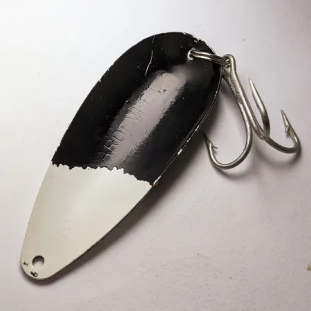 Vintage Eppinger Dardevle Dardevlet, 3/4oz Black/White fishing spoon #20183
