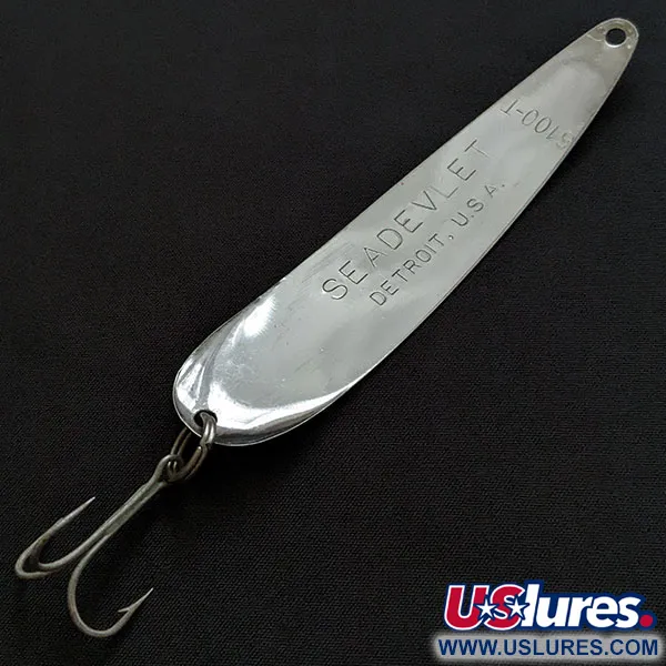 Vintage  Eppinger Dardevle  Flutter Seadevlet 6100-T, 1/4oz silver fishing spoon #20228