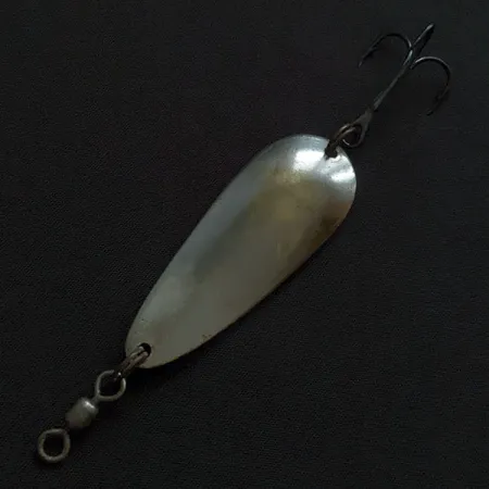 Vintage Gibbs Tempter, 1/2oz nickel fishing spoon #20229