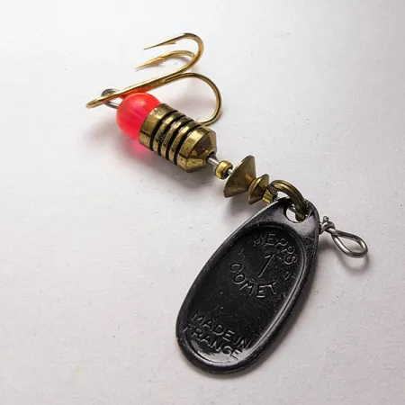 Vintage Mepps Black Fury 1, 1/8oz black/yellow spinning lure #20246