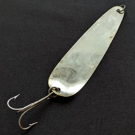 Vintage Sutton Spoon 22, 1/8oz silver fishing spoon #20252